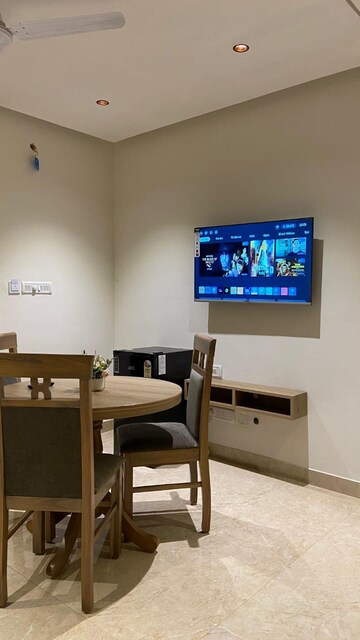 Furnished Amenities in Studio Builder Floor at Mg Road – for Rent