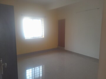 Room in 3 BHK Builder Floor at Ramamurthy Nagar – for Rent