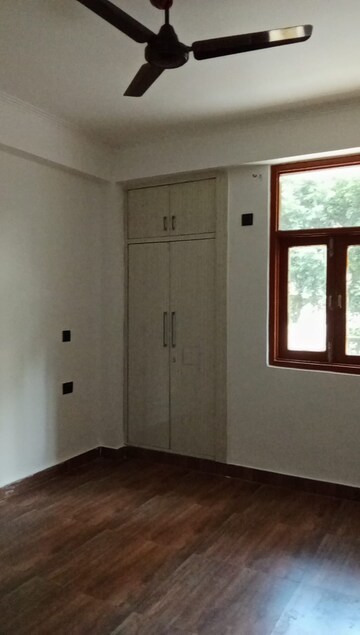 Room in 2 BHK Apartment at SVP Gulmohur Garden, Raj Nagar Extension – for Rent