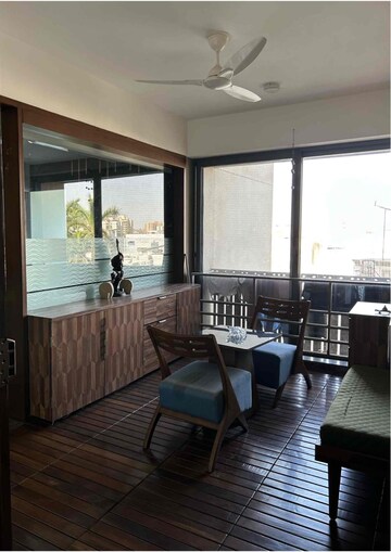 Living Room in 3 BHK Apartment at Thaltej – for Rent