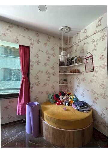 Furnished Amenities in 3 BHK Apartment at Thaltej – for Rent