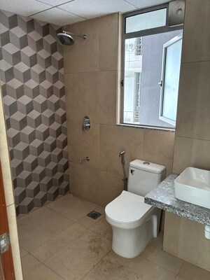 Bathroom in 3 BHK Apartment at Kalpataru Immensa, Kolshet Road – for Sale