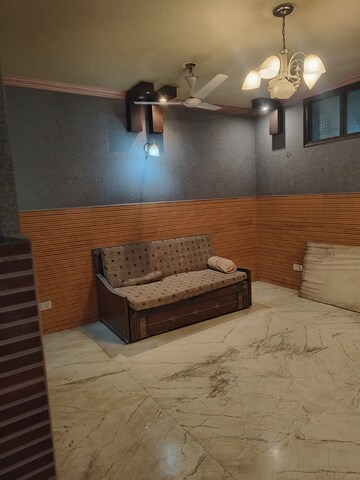 Living Room in 3 BHK Builder Floor at Malviya Nagar – for Rent