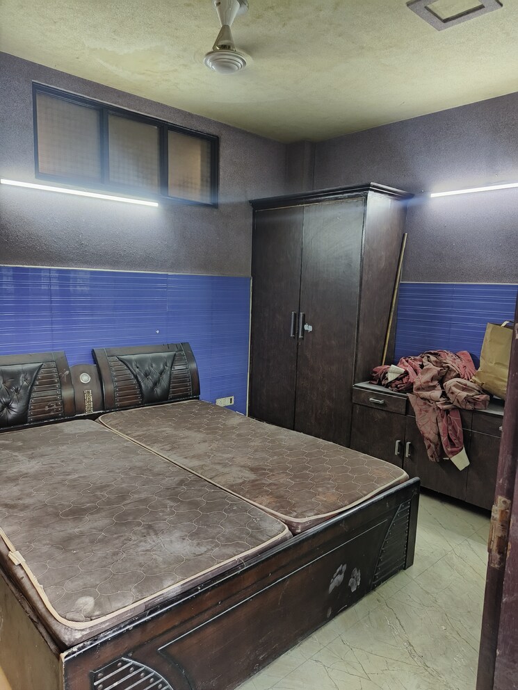 Bedroom, malviya nagar 3 Bedroom 125 Sq.Yd. Builder Floor In Malviya Nagar Delhi 9104142