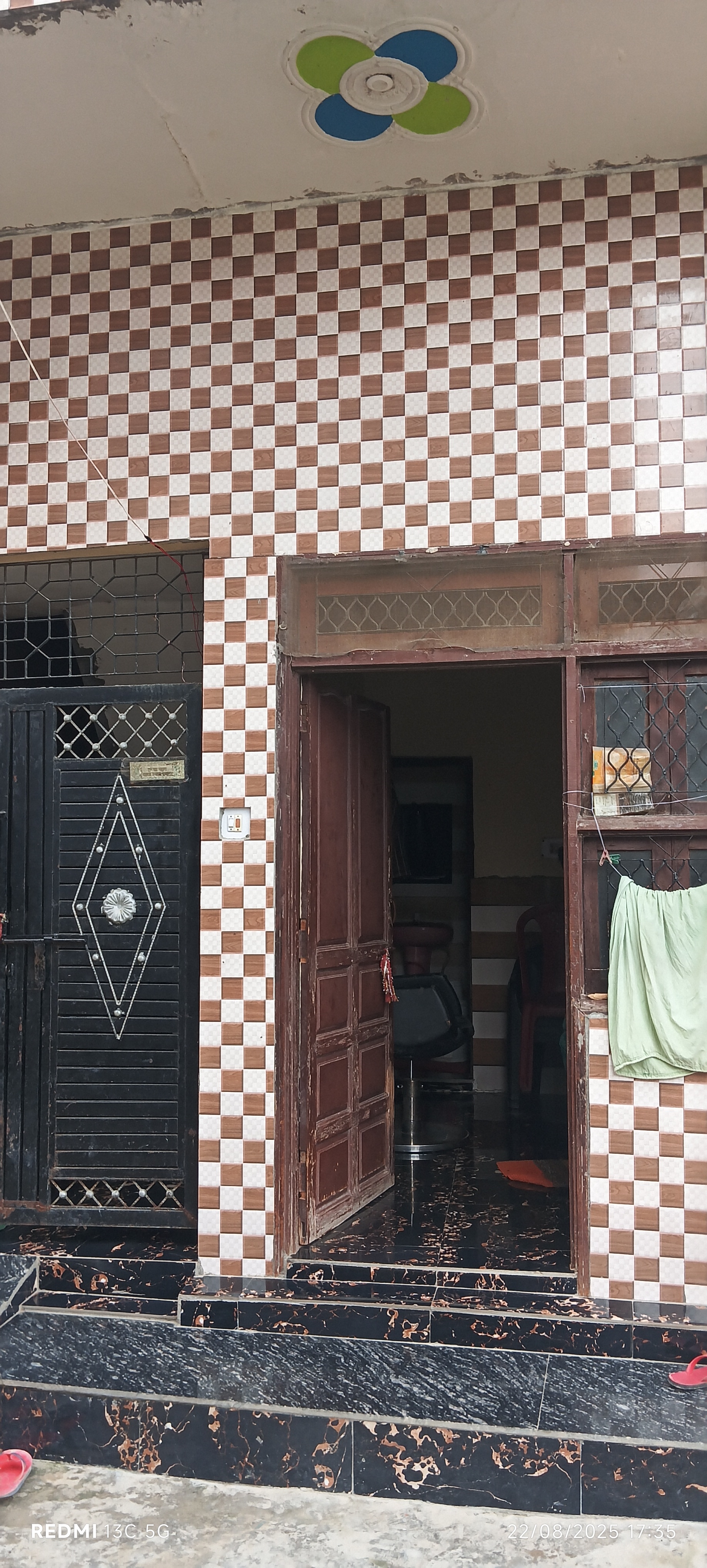 3 BHK + Pooja Room,Study Room,Extra Room Independent House For Sale in Sanjay Vihar