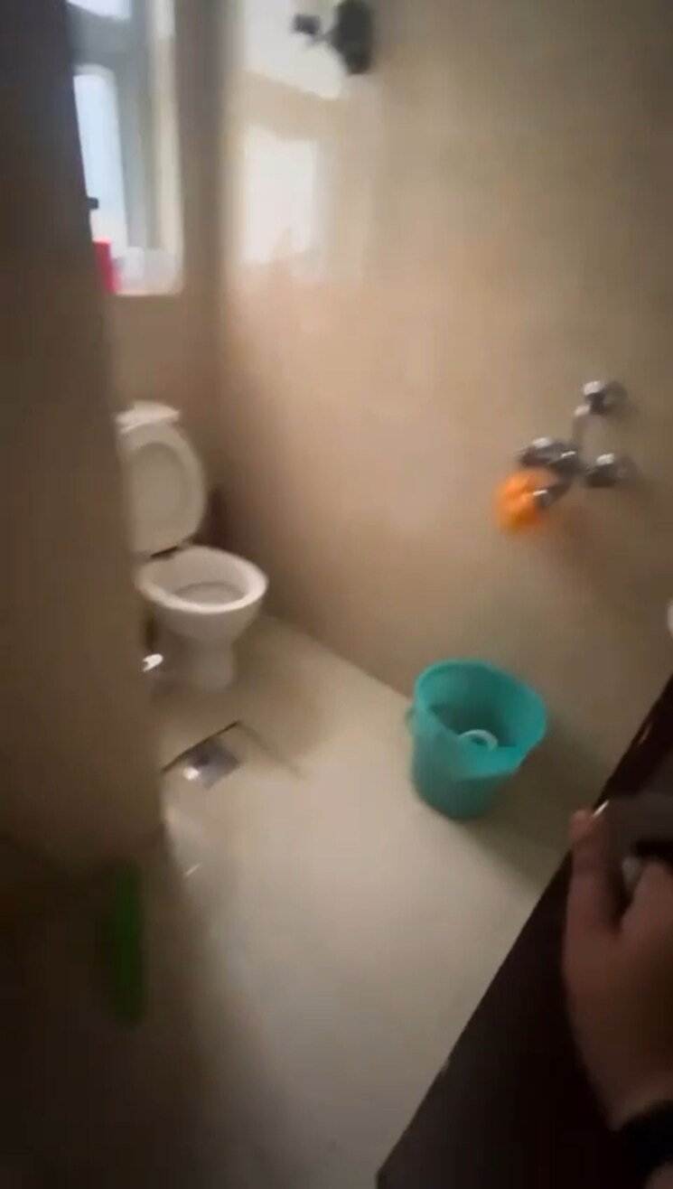 Bathroom, bptp-elite-floors 3 Bedroom 250 Sq.Yd. Apartment In Sector 83 Faridabad 9104147