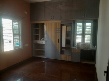 Room in 3 BHK Builder Floor at Ramamurthy Nagar – for Rent
