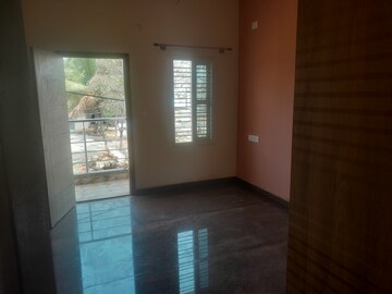 Room in 3 BHK Builder Floor at Ramamurthy Nagar – for Rent