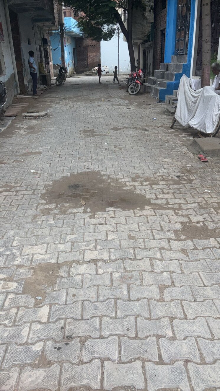 Exterior View, chotpur colony 1 Bedroom 25 Sq.Yd. Independent House In Chotpur Colony Noida 9104193