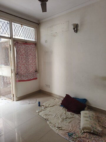 Living Room in 2 BHK Builder Floor at Khirki Extension – for Rent