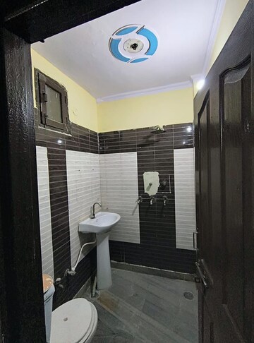 Bathroom in 2 BHK Builder Floor at Vipin Garden – for Rent