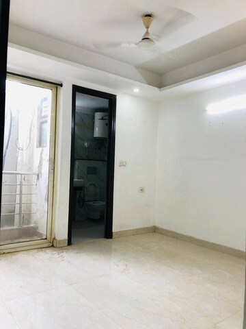 Room in 3 BHK Builder Floor at Freedom Fighters Enclave – for Rent