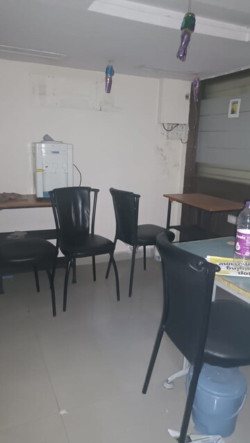  Office Space For Rent in Haware Fantasia, Vashi Sector 28