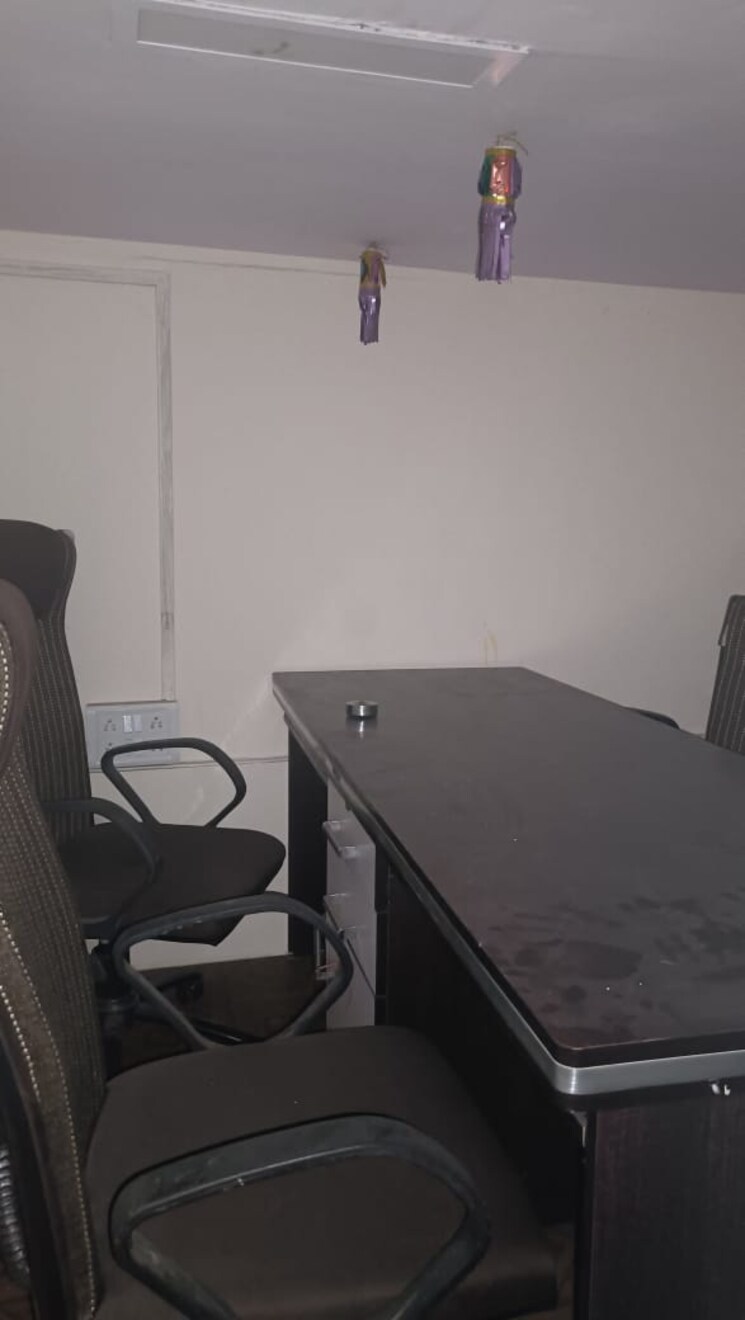 Team Area, haware-fantasia Commercial Office Space 212 Sq.Ft. In Vashi Sector 28 Navi Mumbai 9104245