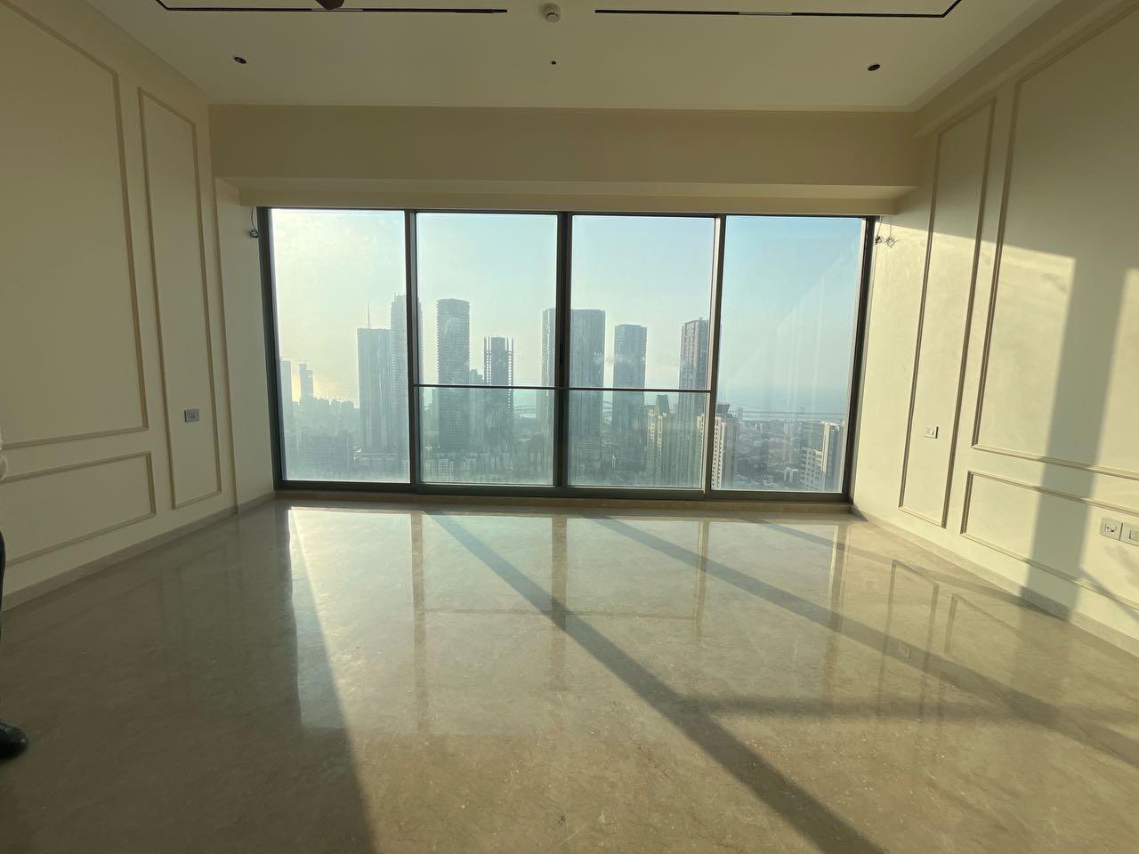 3 BHK + Servant Room Apartment For Rent in Rustomjee Crown