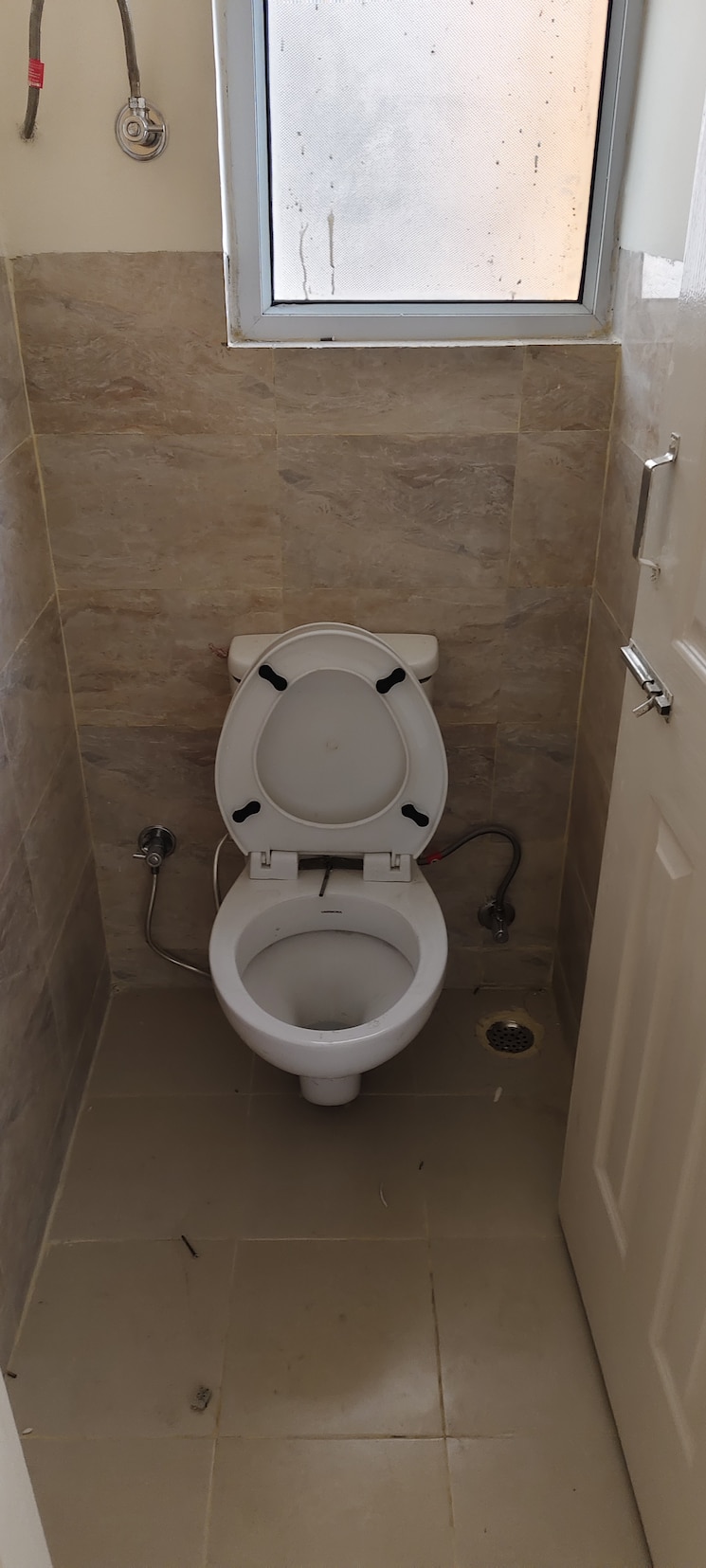 Bathroom, wave-dream-homes 1 Bedroom 578 Sq.Ft. Apartment In Wave City Ghaziabad 9104292