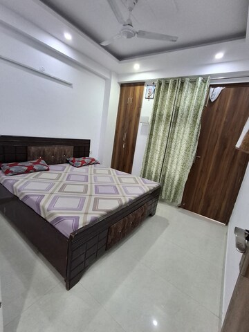 Bedroom in 2 BHK Builder Floor at Chattarpur – for Rent