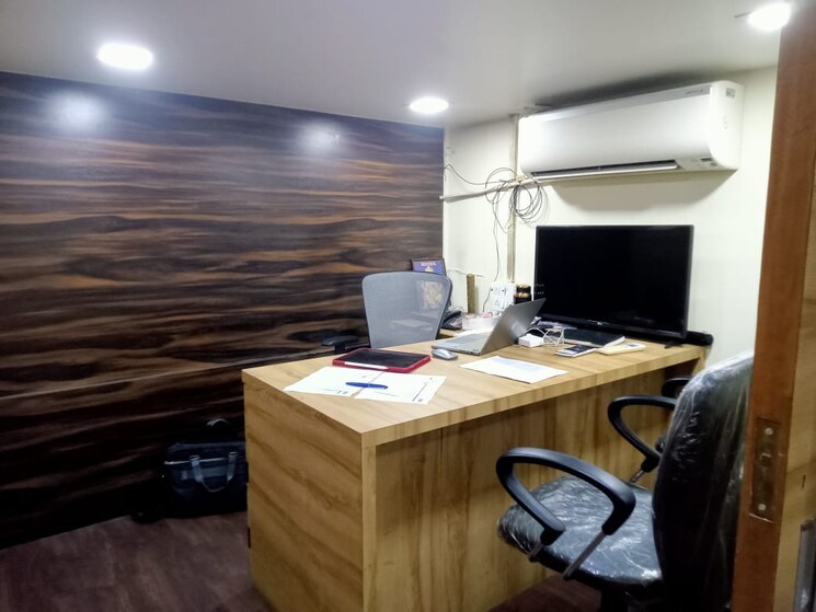 Team Area, haware-fantasia Commercial Office Space 500 Sq.Ft. In Vashi Sector 28 Navi Mumbai 9104326