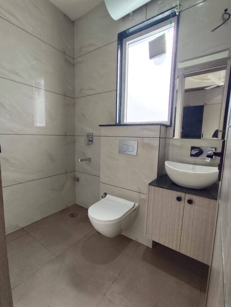 Bathroom, chattarpur 2 Bedroom 900 Sq.Ft. Builder Floor In Chattarpur Delhi 9104328