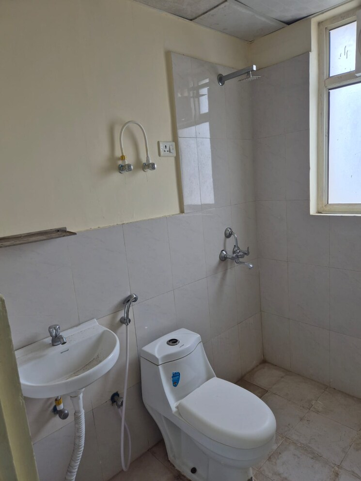 Bathroom, pyramid-urban-homes-2 3 Bedroom 800 Sq.Ft. Apartment In Sector 86 Gurgaon 9104370