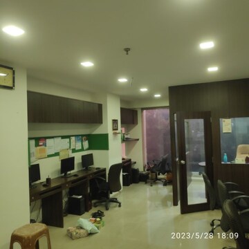 Team Area in  Office Space at Balaji Arcade, Mulund West – for Rent