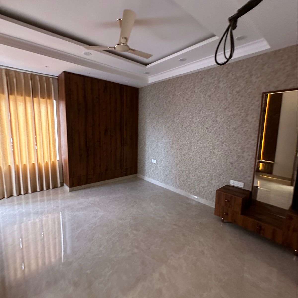 4 BHK + Pooja Room Builder Floor For Rent in Sector 28