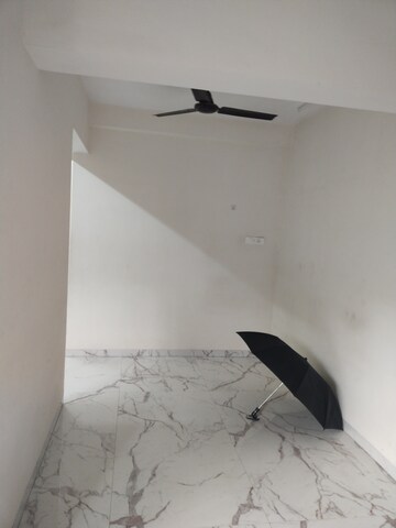 Room in 2 BHK Apartment at Kurla East – for Rent