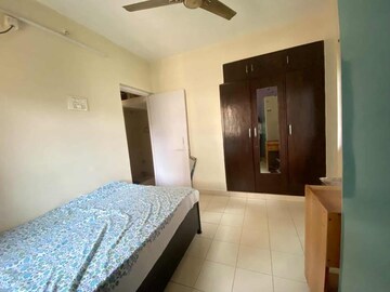 Bedroom in 1 BHK Apartment at Unnathi Woods Phase 1 And 2, Ghodbunder Road – for Rent