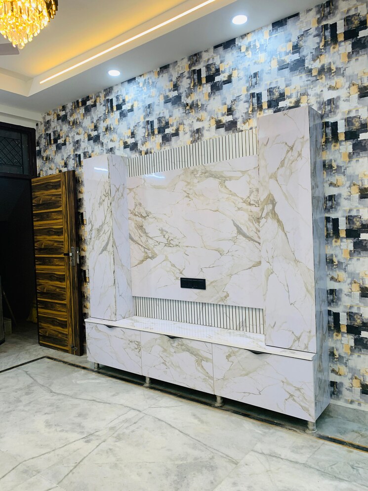 Bedroom, green fields colony 4 Bedroom 310 Sq.Yd. Builder Floor In Green Fields Colony Faridabad 9104594