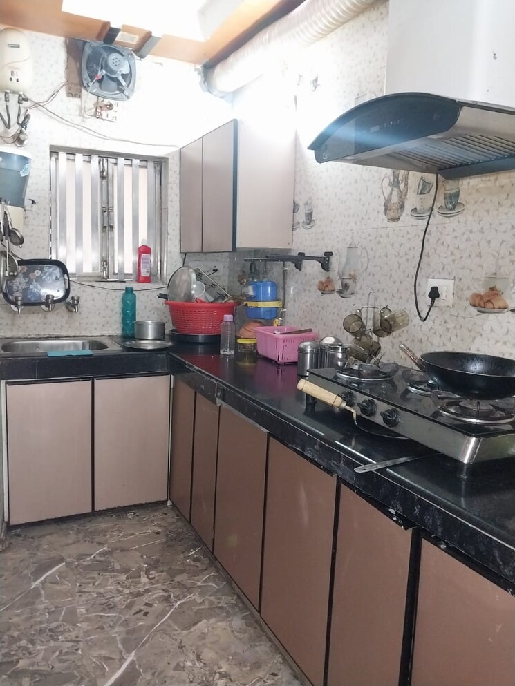 Kitchen, mayur-bagh-apartments 2 Bedroom 850 Sq.Ft. Apartment In Paschim Vihar Delhi 9104590