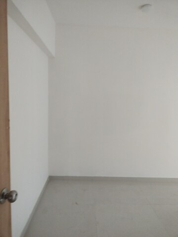Room in 3 BHK Apartment at Sayba Orchid, Kurla East – for Rent