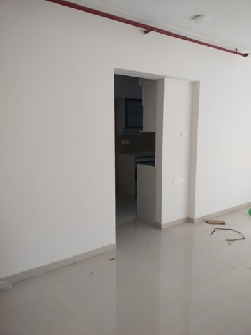 Room in 3 BHK Apartment at Sayba Orchid, Kurla East – for Rent