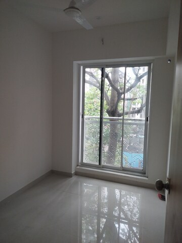 Room in 3 BHK Apartment at Sayba Orchid, Kurla East – for Rent