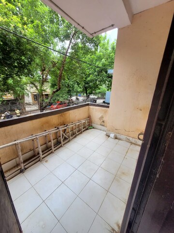 Balcony in 1 BHK Apartment at RWA GTB Enclave Pocket D, Dilshad Garden – for Rent