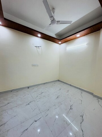 Room in 2 BHK Builder Floor at Freedom Fighters Enclave – for Rent