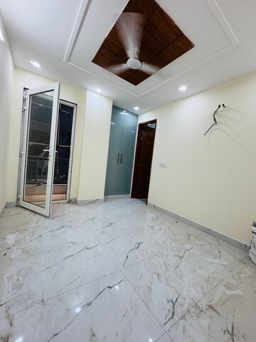 Room in 2 BHK Builder Floor at Freedom Fighters Enclave – for Rent