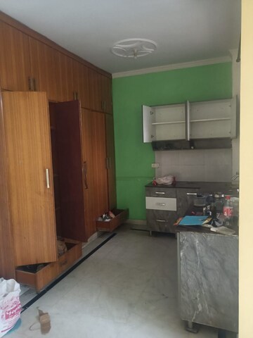Kitchen in 1 BHK Builder Floor at Sector 46 – for Rent