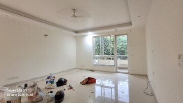 Living Room in 3.5 BHK Apartment at AEZ Aloha, Sector 57 – for Rent