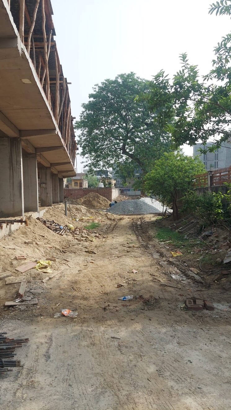 Exterior View, sector 72 2 Bedroom 1000 Sq.Ft. Builder Floor In Sector 72 Noida 9104694