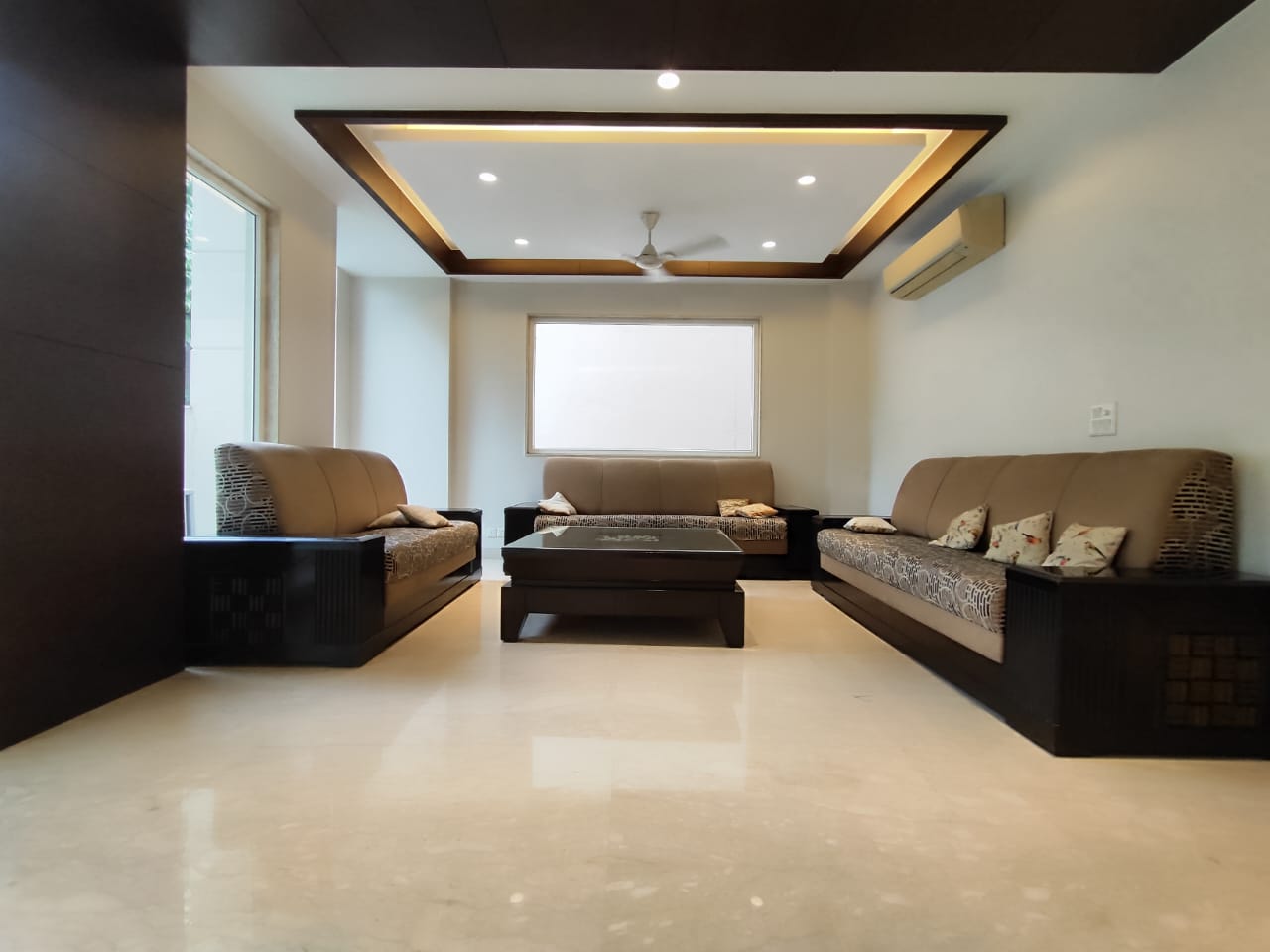 4 BHK Builder Floor For Sale in Builder Floor Luxury Hous