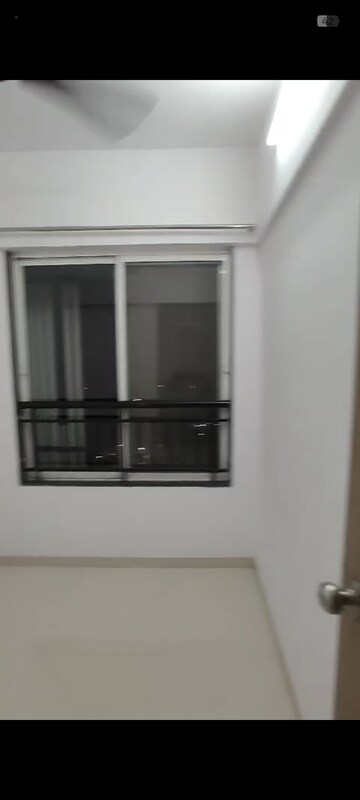 Room in 1.5 BHK Apartment at MICL Aaradhya One Earth, Ghatkopar East – for Rent