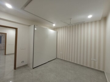 Room in 3 BHK Apartment at Vidhya Nagar – for Sale