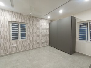 Room in 3 BHK Apartment at Vidhya Nagar – for Sale