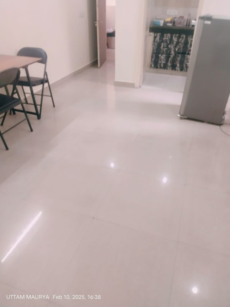 Room, paras-seasons 2 Bedroom 795 Sq.Ft. Apartment In Sector 168 Noida 9104819