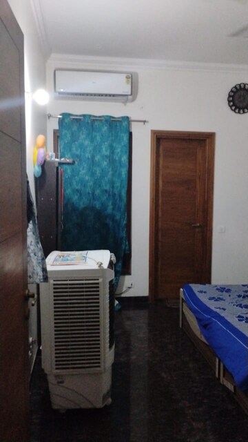 Furnished Amenities in 2 BHK Apartment at Ajnara Homes, Sector 16b Greater Noida – for Rent