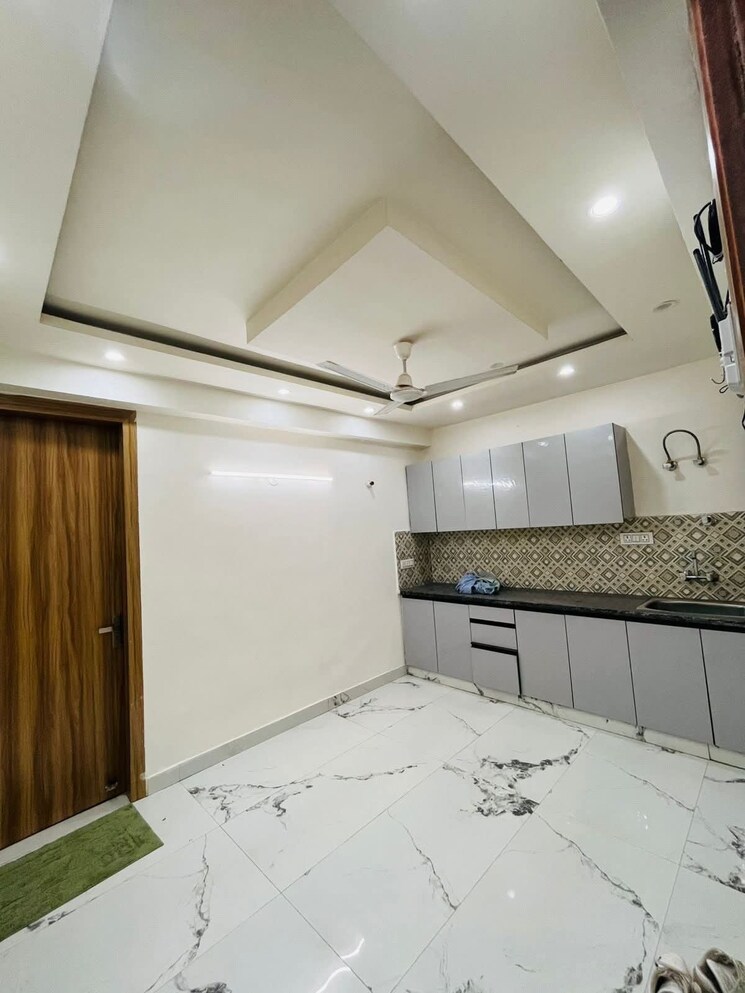 Kitchen, saket 1 RK 500 Sq.Ft. Builder Floor In Saket Delhi 9104797