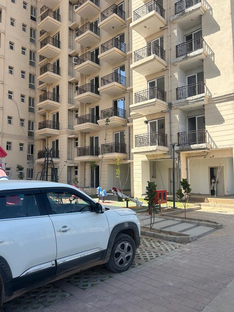 Exterior View, signature-global-prime 2 Bedroom 1232 Sq.Ft. Apartment In Sector 63a Gurgaon 9104790