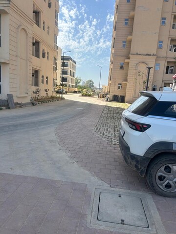 Parking in 2 BHK Apartment at Signature Global Prime, Sector 63a – for Sale