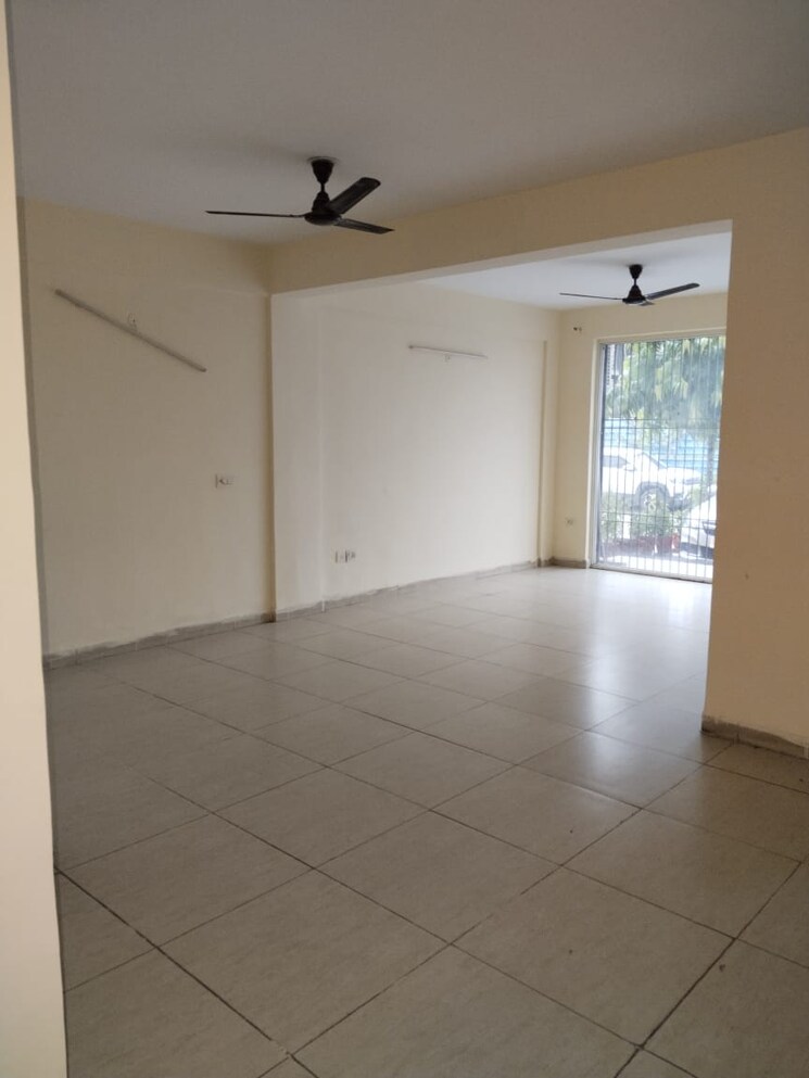 Room, wave-city 2 Bedroom 930 Sq.Ft. Builder Floor In Wave City Ghaziabad 9104817