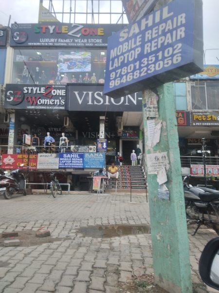 Retail Shop For Sale in NK Savitry Enclave